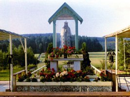 Podium mit seitlichen Glasdächern ca. 1970